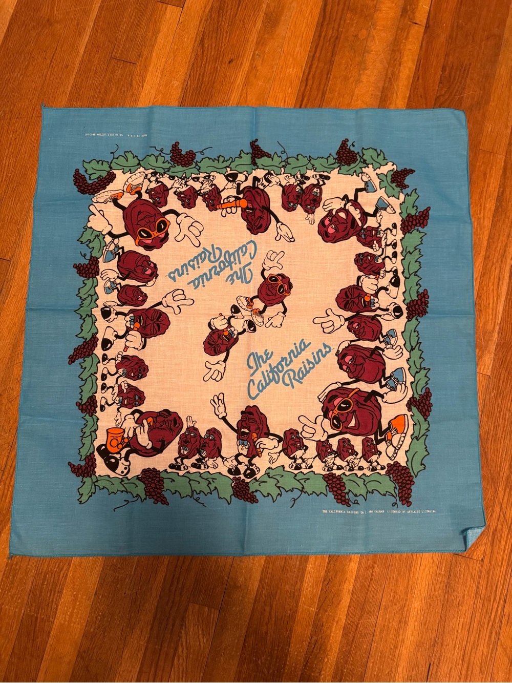 Vintage 1988 California Raisins Printed Bandana Handkerchief